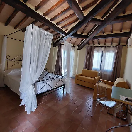 San Sano Vakantieboerderij